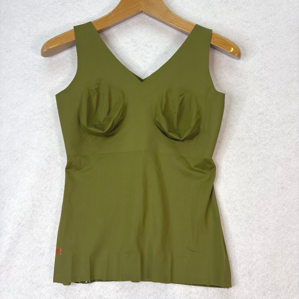 Ruby Ribbon Green V-Neck Sleek Shape Tank Womens 44 Minimalist Smoothing Base